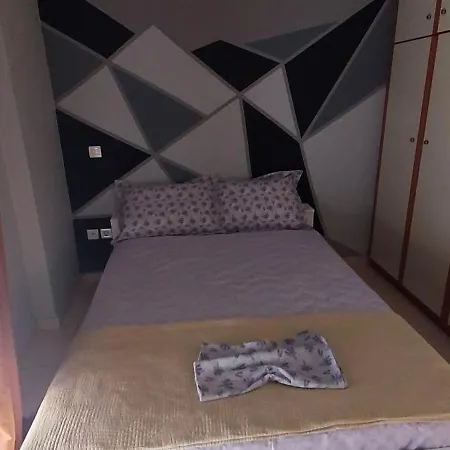 Apartment Momenti Felici 2 *